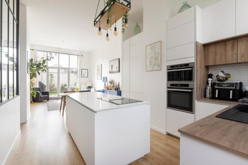 Appartement - 96 m² - 5 pièces