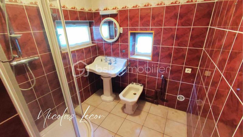 Maison - 150 m² - 7 pièces