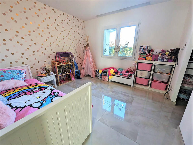 Maison - 158 m² - 5 pièces