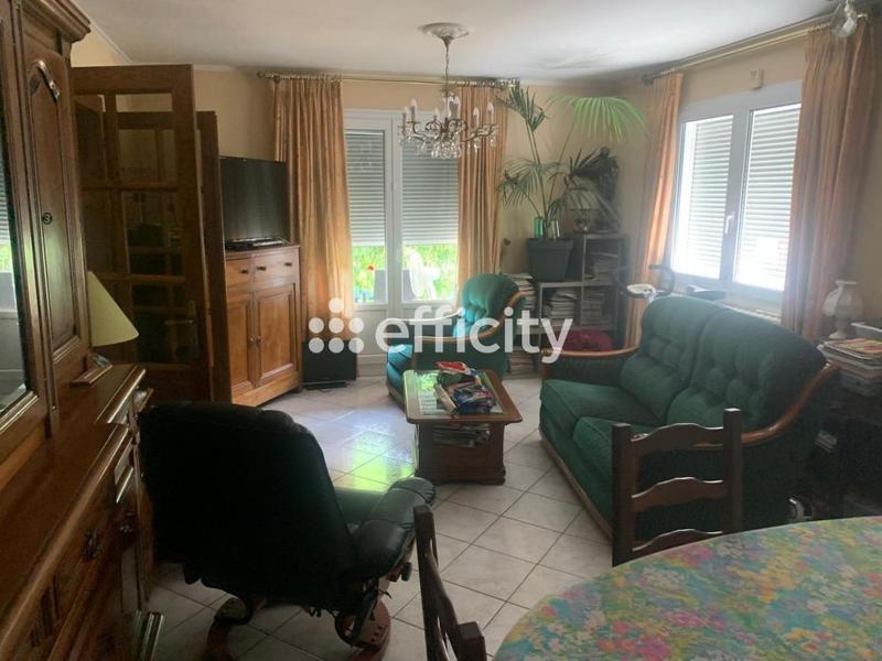 Maison - 148 m² - 8 pièces