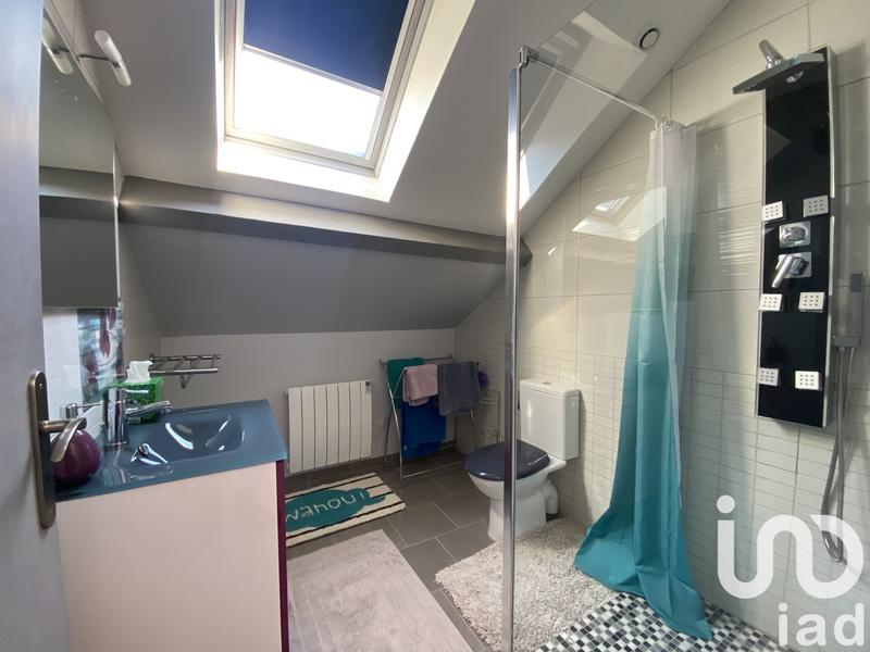 Maison - 177 m² - 6 pièces