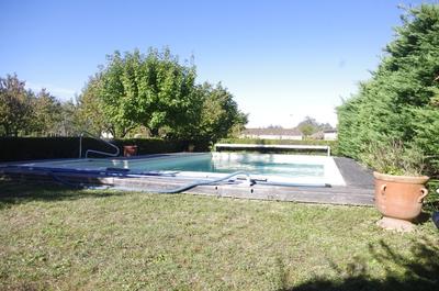 Maison - 188 m² - 8 pièces