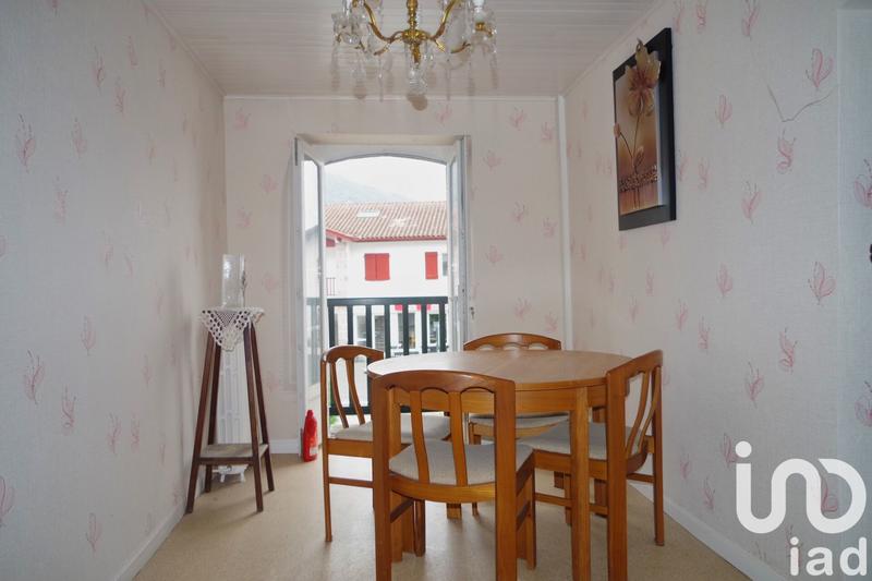 Maison - 197 m² - 8 pièces