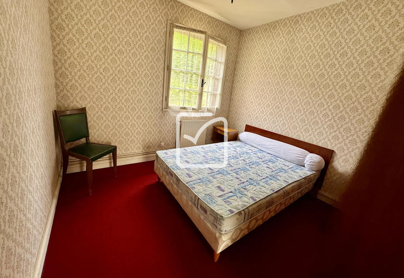 Maison - 84 m² - 5 pièces