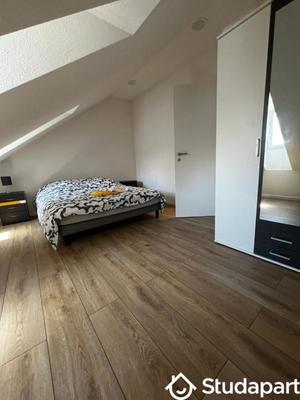 Chambre - 14 m² - 1 pièce