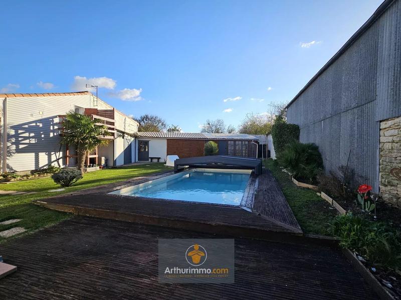 Maison - 145 m² - 8 pièces