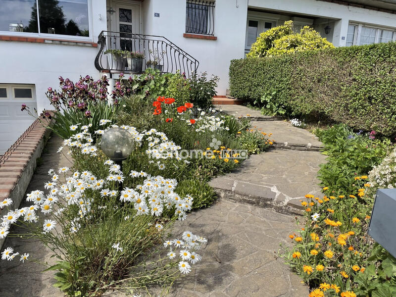 Maison - 151 m² - 7 pièces