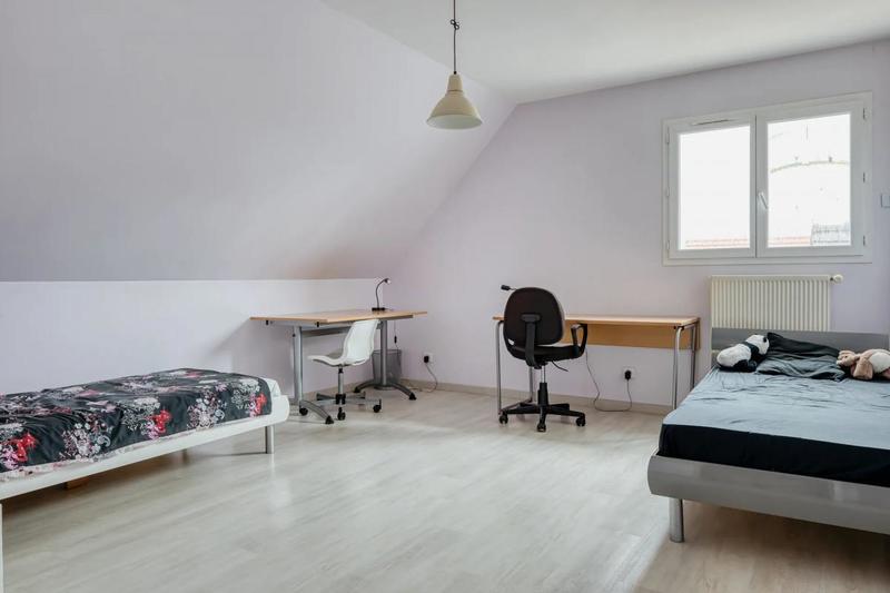 Maison - 163 m² - 5 pièces