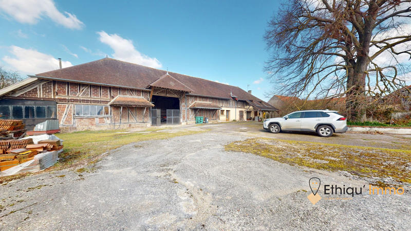 Maison ancienne - 200 m² - 6 pièces