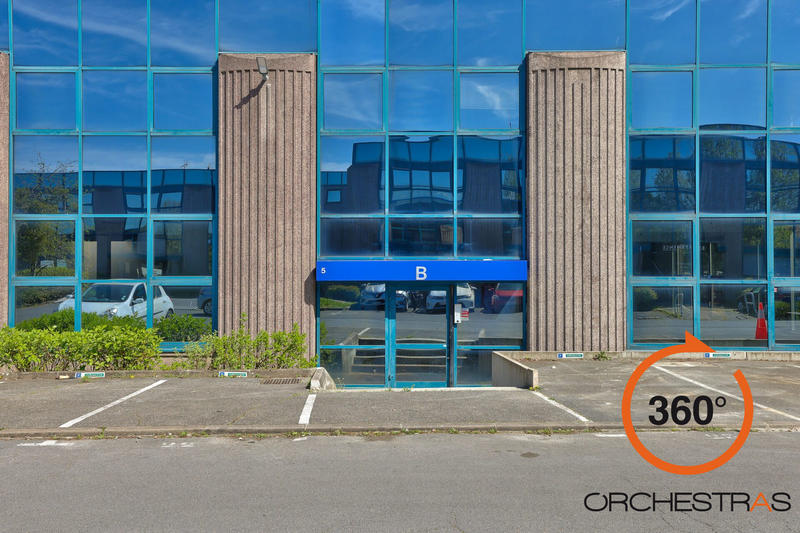 Local d'activités - 781 m²