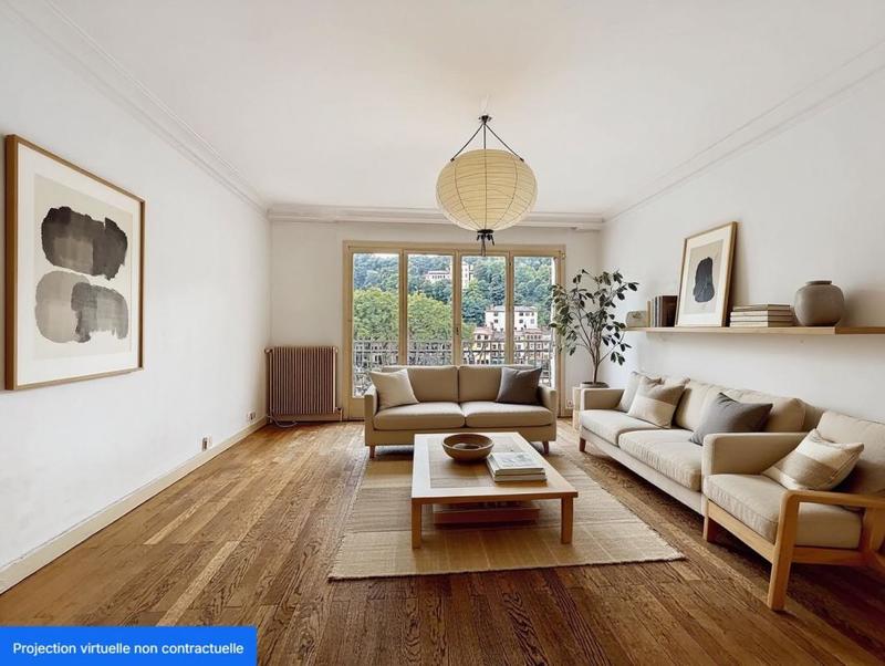 Appartement - 84 m² - 3 pièces