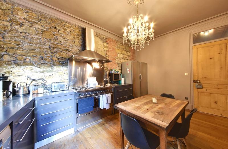 Appartement - 152 m² - 5 pièces