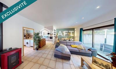 Maison - 94 m² - 5 pièces