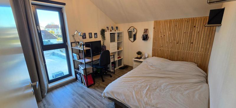 Maison - 150 m² - 8 pièces