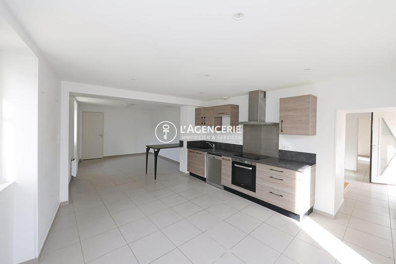 Maison - 160 m² - 5 pièces