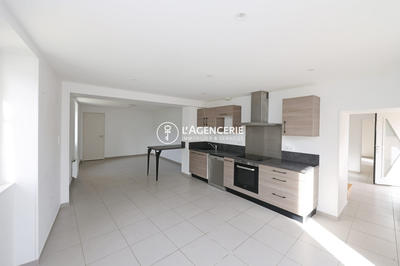 Maison - 160 m² - 5 pièces