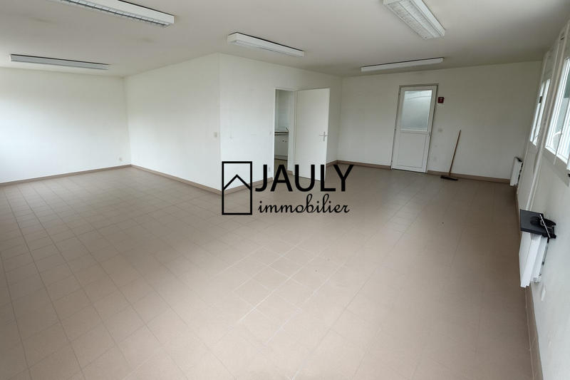 Local d'activités - 1 200 m²