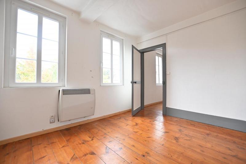 Maison - 121 m² - 6 pièces