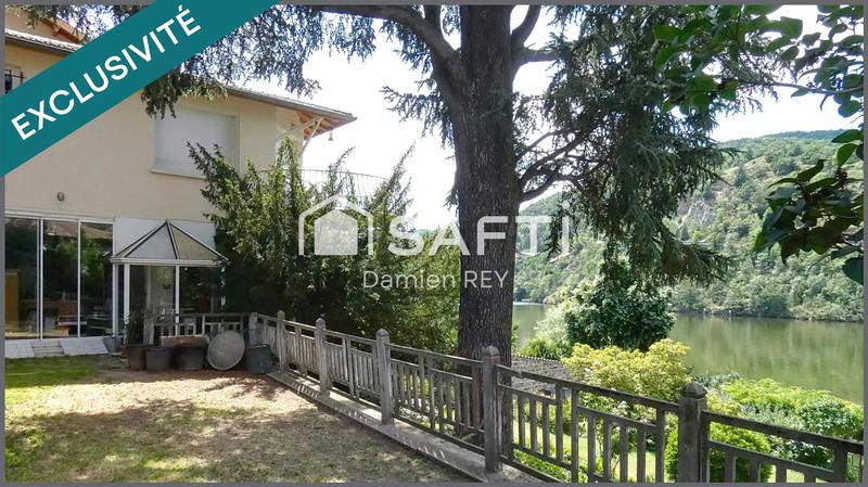 Maison - 150 m² - 7 pièces