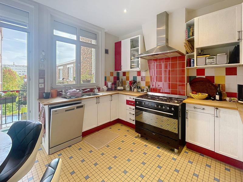 Appartement - 138 m² - 4 pièces