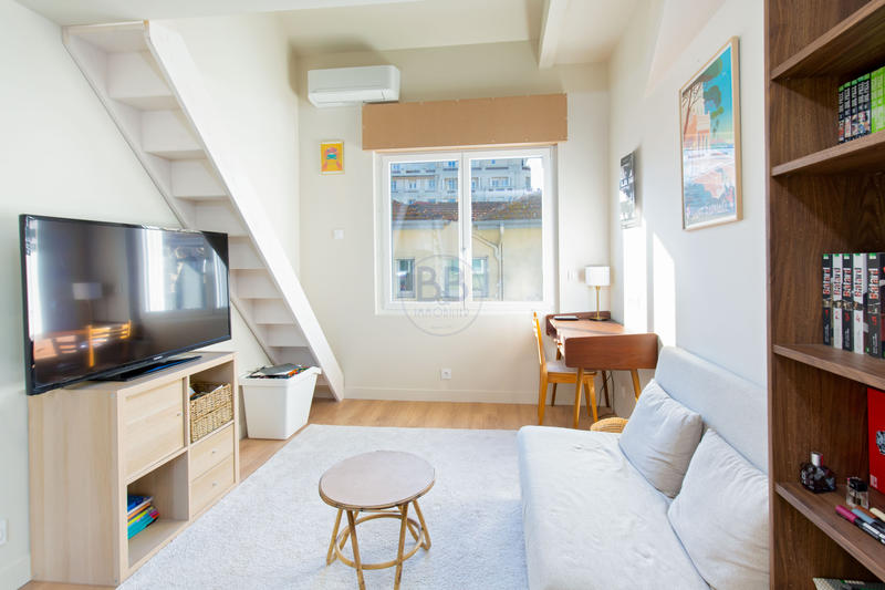 Appartement - 160 m² - 5 pièces