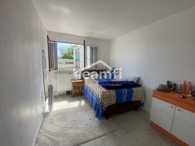 Appartement - 74 m² - 4 pièces