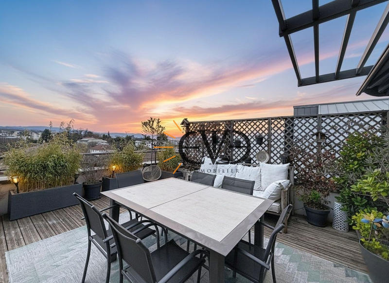 Appartement - 118 m² - 5 pièces