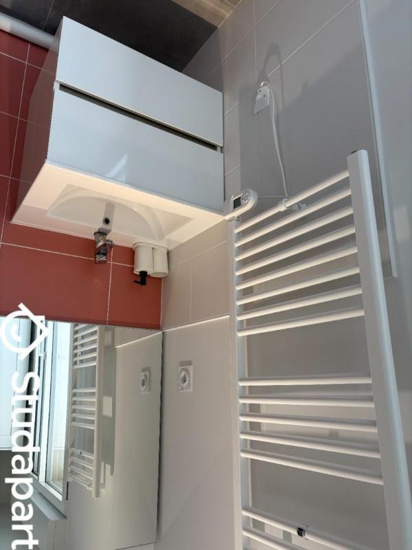 Chambre - 13 m² - 1 pièce