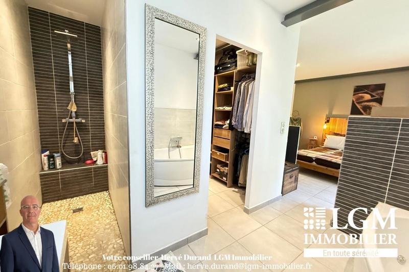 Villa - 156 m² - 4 pièces