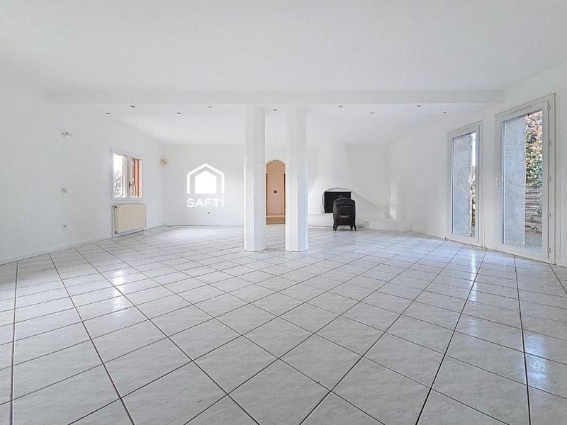 Maison - 122 m² - 5 pièces