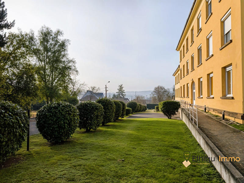 Appartement - 82 m² - 3 pièces