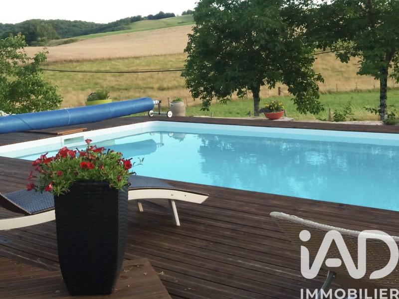 Maison - 130 m² - 5 pièces