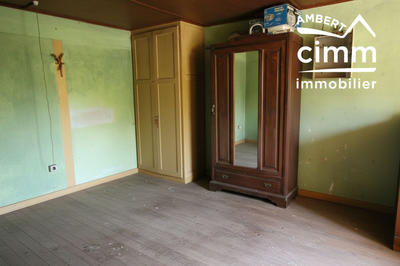 Maison - 99 m² - 7 pièces