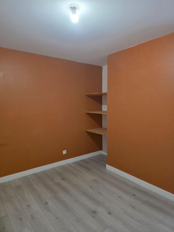 Maison - 83 m² - 5 pièces