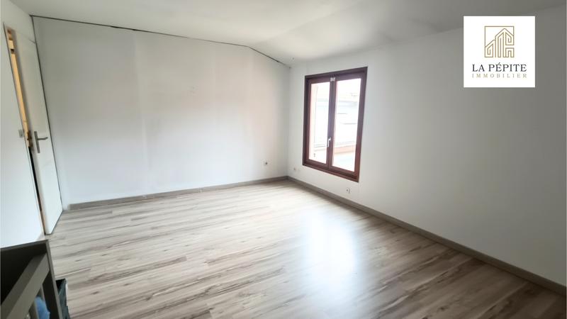 Maison - 158 m² - 7 pièces