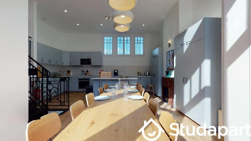 Chambre - 9 m² - 1 pièce