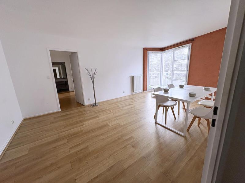 Appartement - 56 m² - 3 pièces