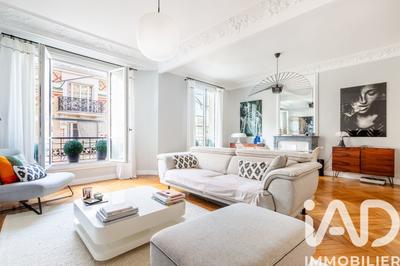 Appartement - 85 m² - 3 pièces