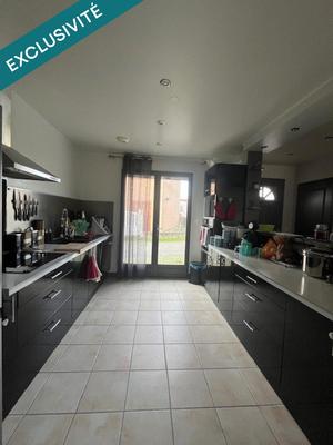 Maison - 97 m² - 4 pièces