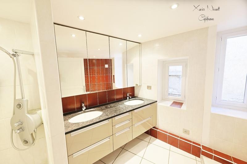 Appartement - 145 m² - 5 pièces