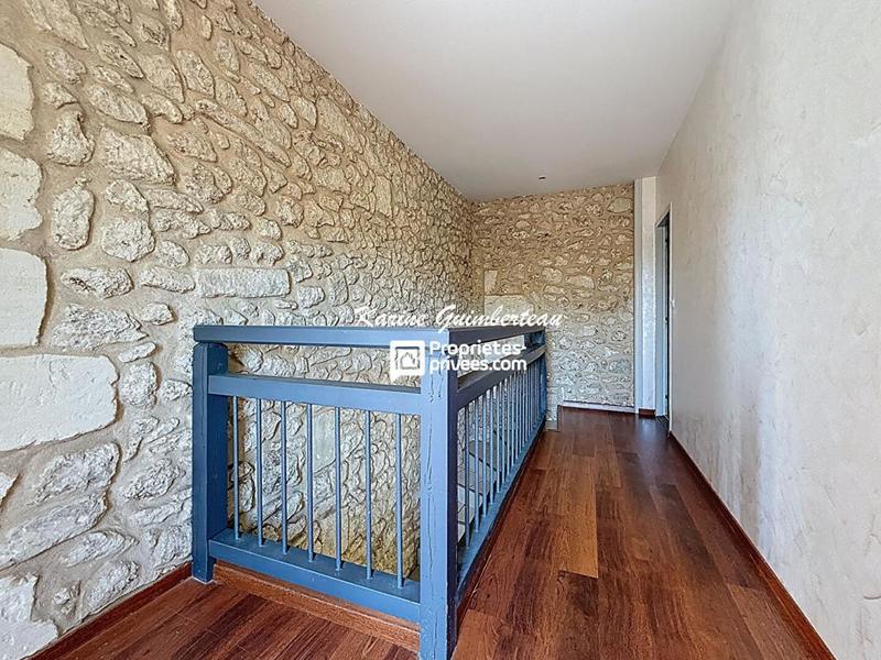 Maison - 160 m² - 5 pièces