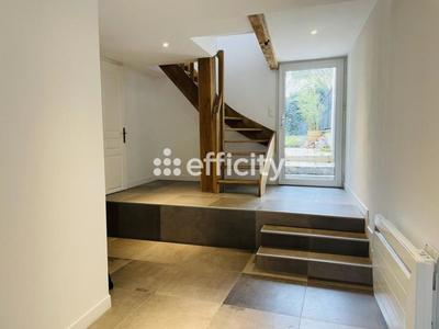 Maison - 113 m² - 5 pièces