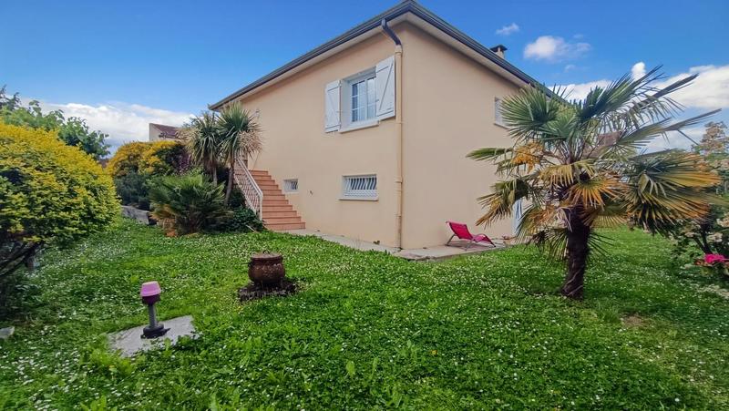 Maison - 136 m² - 4 pièces