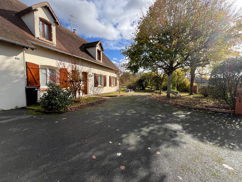 Maison - 170 m² - 6 pièces