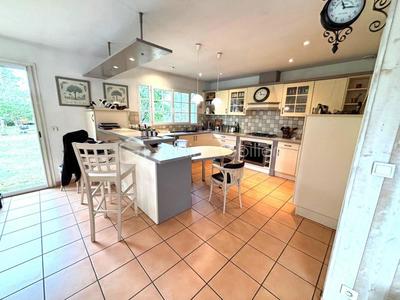 Maison - 152 m² - 5 pièces