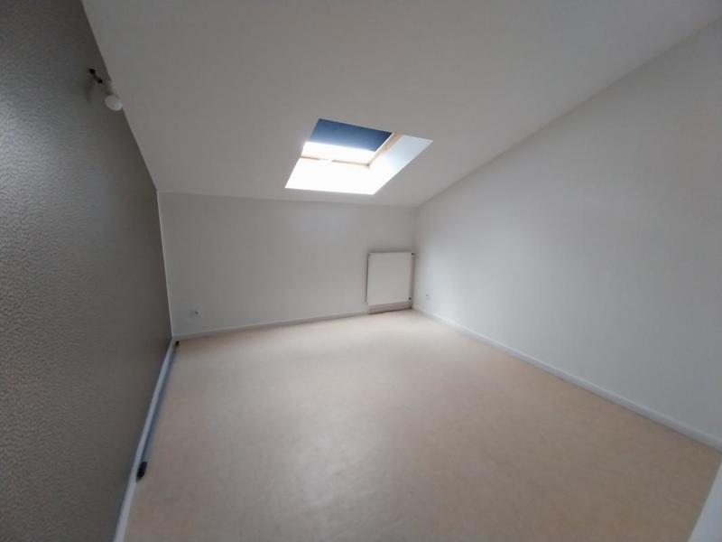 Pavillon - 96 m² - 5 pièces