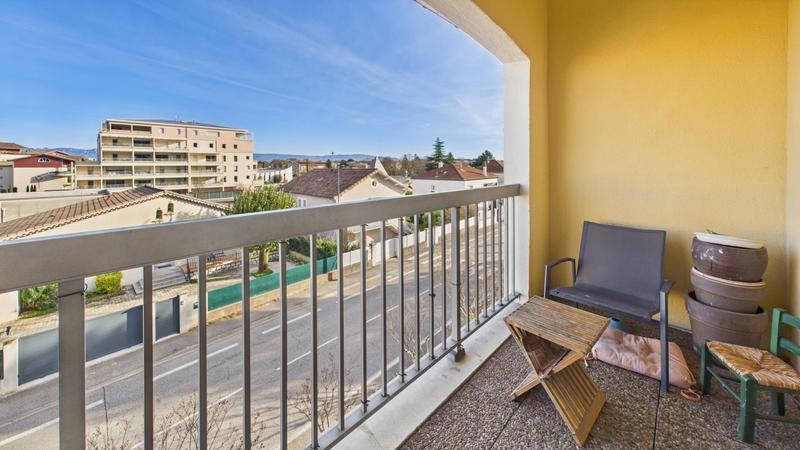 Appartement - 110 m² - 6 pièces