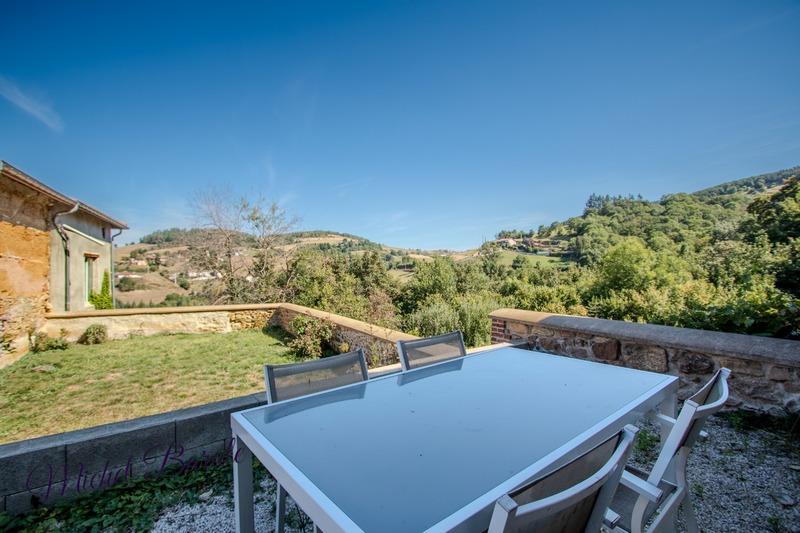 Corps de ferme - 220 m² - 8 pièces