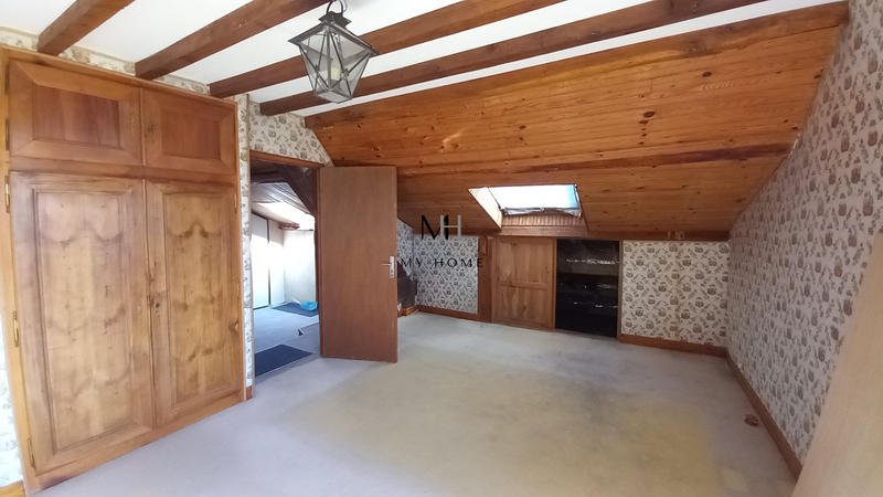 Maison - 185 m² - 7 pièces