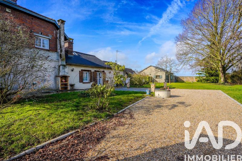 Maison - 200 m² - 6 pièces